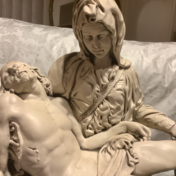 Pieta statue Jesus Christ+Mary sculpture blessed Virgin mother statue figurine - Picture 3 of 13